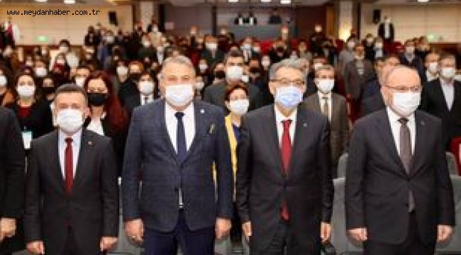 BAŞKAN ÇERÇİ TÜRKÇE'DEKİ YOZLAŞMAYA DİKKAT ÇEKTİ: DİLİMİZDEKİ YABANCI SÖZCÜKLERDEN KURTULMALIYIZ