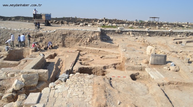 - BAŞKAN ŞAHİN'İN DESTEKLERİYLE, KARKAMIŞ ARKEOLOGLARI 3 BİN YIL ÖNCEKİ KADIN YÖNETİCİNİN İZLERİNE ULAŞTI