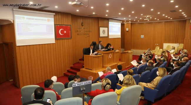 Borçlanma yok, faiz yok, aslan payı yatırıma.. 2022 BÜTÇESİ 518 MİLYON TL