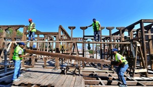 Carfi Konağı yeniden ayağa kalkıyor