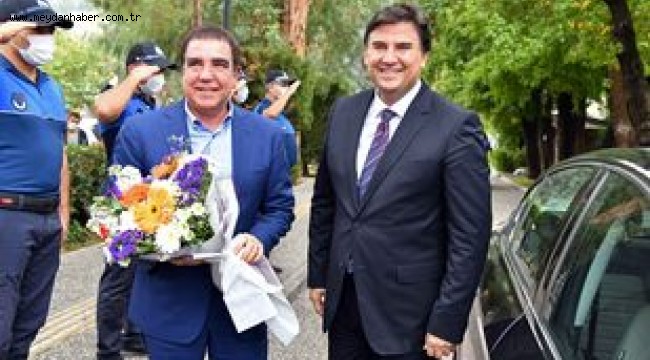 CHP Genel Başkan Yardımcısı Toprak, Başkan Karaca'yı ziyaret etti