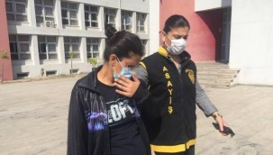 Çilingir çağırıp komşusunun altınlarını çaldı