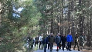 Cumhuriyet için yürüdüler doğaya kınalı keklik bıraktılar