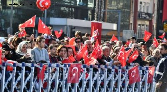 Cumhuriyetin 98'inci yıldönümü için etkinlik programı İzmir Cumhuriyet Bayramı'na hazır  