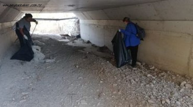 DERE YATAKLARINDAN 485 TORBA ÇÖP TOPLANDI