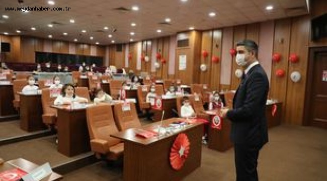 Kartal Belediyesi Çocuk Meclisi '29 Ekim Cumhuriyet Bayramı Özel Oturumu' gerçekleştirildi
