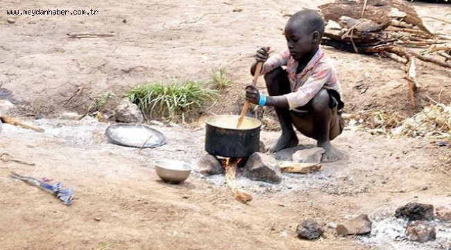 Kenya'da 200 bin kişi günde bir öğün yemek tüketebiliyor