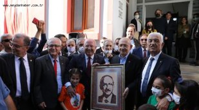 Kılıçdaroğlu Menteşe'de Coşkuyla Karşılandı