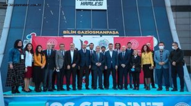 "Küçük Buluşlar Büyük Dünyalar" Bilim Şenliğinde Gençler Yeteneklerini Sergiledi