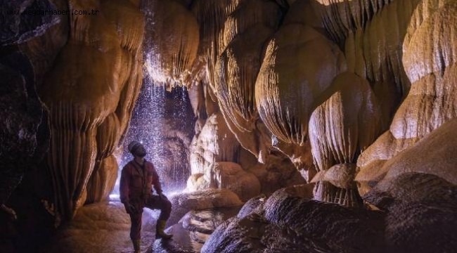 Mağaradaki Arapça yazının tarihi inceleniyor