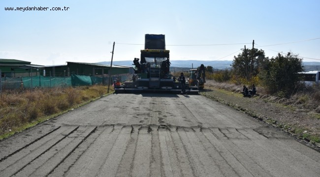 MALKARA İLÇESİNE BETON YOL HİZMETİ
