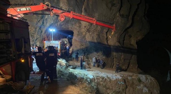 Özçekim yaparken uçurumdan düşen 2 kişiden 1'i öldü