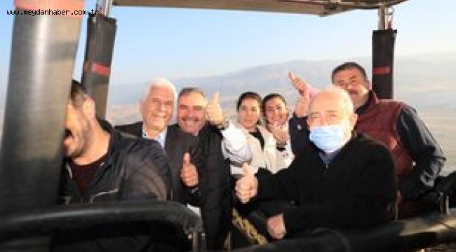 PAMUKKALE BELEDİYESİNDEN MUHTARLARA JEST