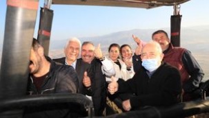 PAMUKKALE BELEDİYESİNDEN MUHTARLARA JEST