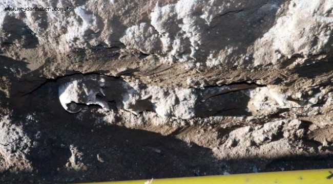 Su şebekesi kazısında insan iskeleti çıktı