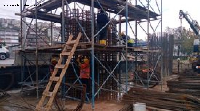 Tramvay inşaatı yağmura rağmen devam ediyor