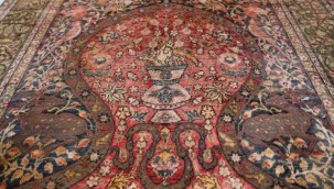 Yıkamaya getirilen halı servet değerinde çıktı