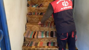 A Takımı Pakize teyzenin yardımına koştu