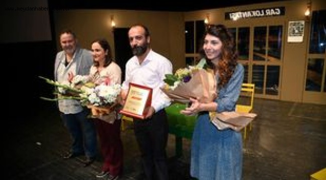 ADANALI SANATSEVERLERDEN KADIN İSTASYONU'NA TAM NOT