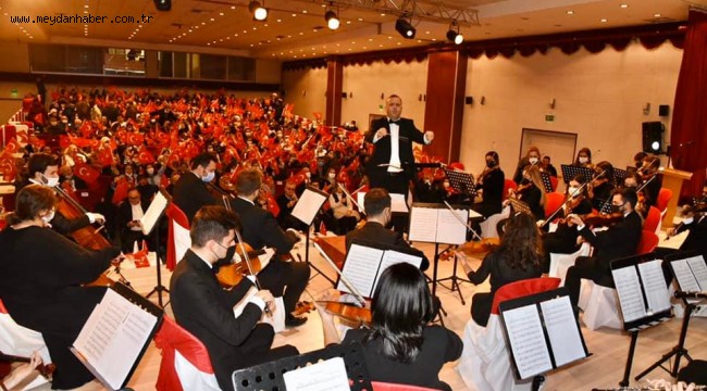 Balkan Senfoni Orkestrası Kurtuluş törenlerine notalarıyla renk kattı