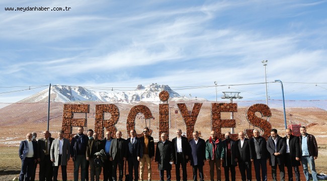 BAŞKAN BÜYÜKKILIÇ, İSTANBUL HEYETİYLE ZİRVEDE BULUŞTU