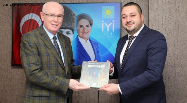  Başkan Kurt İyi Parti'yi ziyaret etti