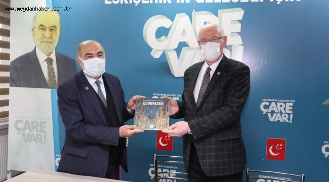 Başkan Kurt Saadet Partisi'ni ziyaret etti