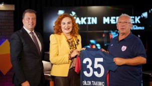 Başkan Özkan, genç iletişimcilerle bir araya geldi