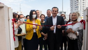 Başkan Özyiğit, Karma El Sanatları ve Resim Sergisi'nin açılışını yaptı