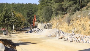 Büyükşehir Kavaklıdere'nin Ana Caddesini Yeniliyor