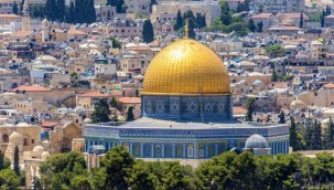 Diyanet İşleri Başkanlığı, pandemi nedeniyle ara verilen Kudüs turlarını, 4 Ocak 2022 itibarıyla tekrar düzenleyecek.