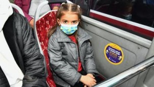 Dünya Çocuk Hakları Günü'nde Türkiye'ye örnek uygulama İzmir'de toplu ulaşımda çocuk öncelikli dönem