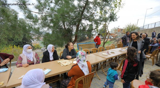 EFES SELÇUK'TA GELENEKLER KADINLARIN ELİYLE KAZANCA DÖNÜŞÜYOR