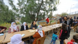 EFES SELÇUK'TA GELENEKLER KADINLARIN ELİYLE KAZANCA DÖNÜŞÜYOR