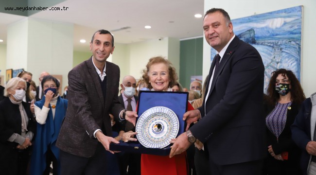 'EKİM GEÇİDİ 20'İNCİ YIL SERGİSİ', KARTAL'DA SANATSEVERLERLE BULUŞTU