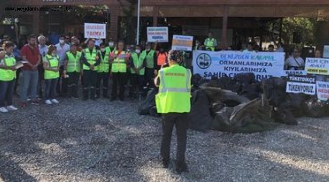 Gökova Körfezi Akbük ve Turnalı'da Kıyı Temizliği