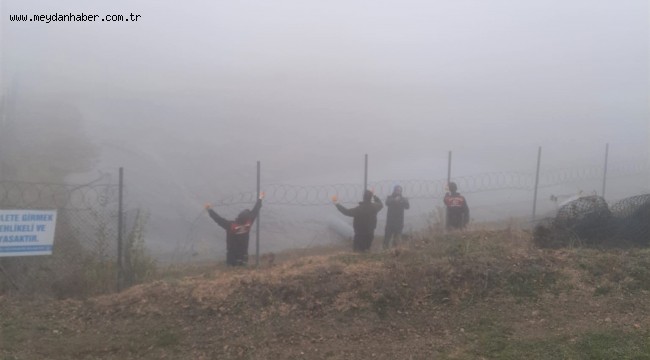 Gölete giren ayıların çitlere verdiği zarar Büyükşehir ekiplerince tamir edildi