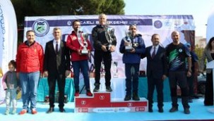 İzmit Körfezi adeta akvaryum gibi; Yarışmada 1.240 balık oltayla yakalandı