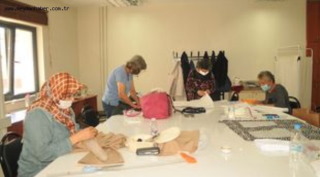 Kendi kreasyonlarını üretiyorlar