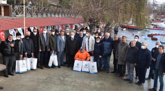 KÜÇÜK ÖLÇEKLİ BALIKÇILARA MALZEME DESTEĞİ VERİLDİ