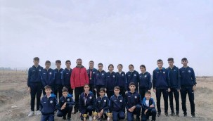 MAVİ-BEYAZLILAR MALATYA'DAN KUPA VE MADALYALARLA DÖNDÜ