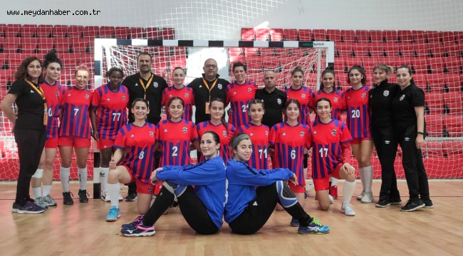 MERSİN BÜYÜKŞEHİR GSK KADIN HENTBOL TAKIMI, GAZİANTEP'TEN DE  LİDER DÖNDÜ