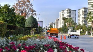 MERSİN, BÜYÜKŞEHİR'LE KIŞ AYLARINDA DA RENGARENK