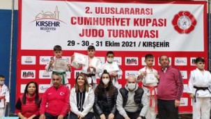 MİNİK JUDOCULARDAN MADALYA