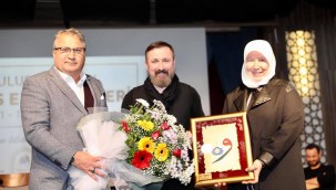 TALHA BORA ÖGE MANİSALILAR İLE BULUŞTU