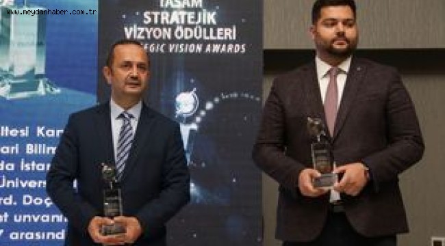 TASAM'dan Başkan Büyükakın'a Stratejik Vizyon Sahibi Siyasetçi Ödülü