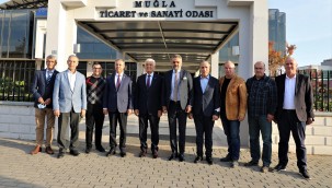 Ticaret ve Sanayi Odasından Başkan Gürün'e anlamlı hediye