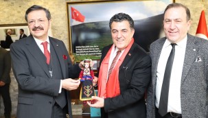 TOBB BAŞKANI RIFAT HİSARCIKLIOĞLU, BELEDİYE BAŞKANIMIZ FARUK DEMİR'İ ZİYARET ETTİ