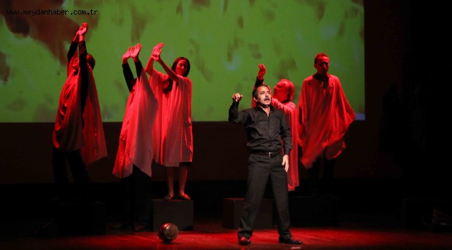 Usta Ozan "Mahzuni Şerif" Türküleri Kartal'da Yankılandı