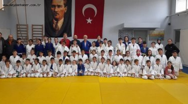 YUNUSEMRELİ JUDOCULAR BİR ÜST KUŞAĞA TERFİ ETTİ